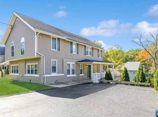 2 Gardiner St, Mahwah, NJ 07430