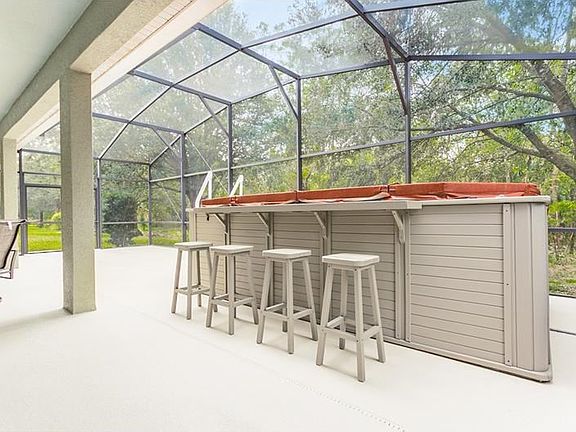 2nd image of 7090 Winding Lake Cir