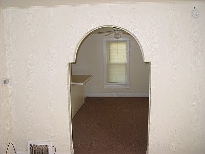 4th image of 703 Monroe Ave