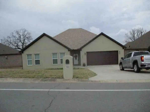 9117 Johnson Dr, Sherwood, AR 72120