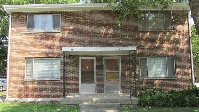 1st image of 838-840 N University Blvd