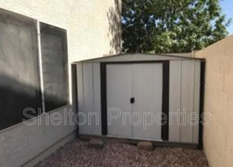 7662 W Via Del Sol — Photo 26