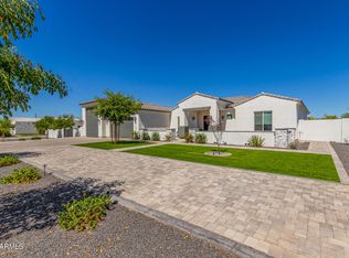 37233 N 11TH Avenue, Phoenix, AZ 85086