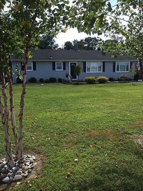 2nd image of 2252 Saylors Pond Rd