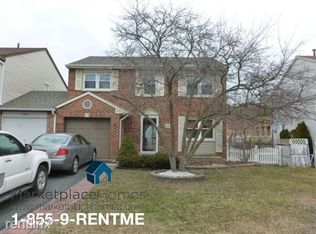 1369 Georgetown Dr, Carol Stream, IL 60188