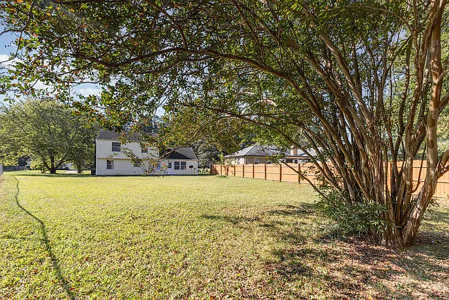 8915 Touchstone Ln — Photo 27