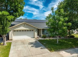 644 W Cinnamon Ave, Hanford, CA 93230