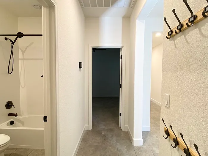 1419 Cheetah St — Photo 11