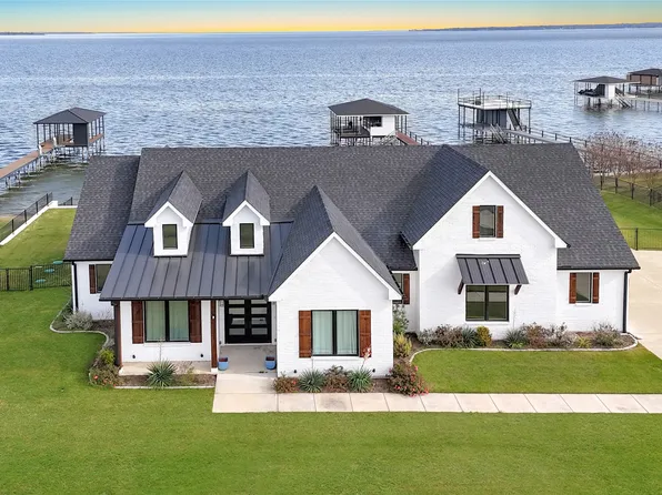 2207 Lake View Lndg, Corsicana, TX 75109