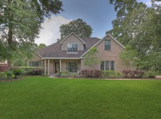 814 Commons Breeze Dr, Huffman, TX 77336