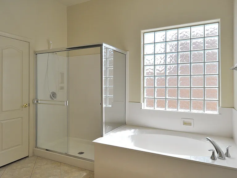_14-MastBath1_09102021