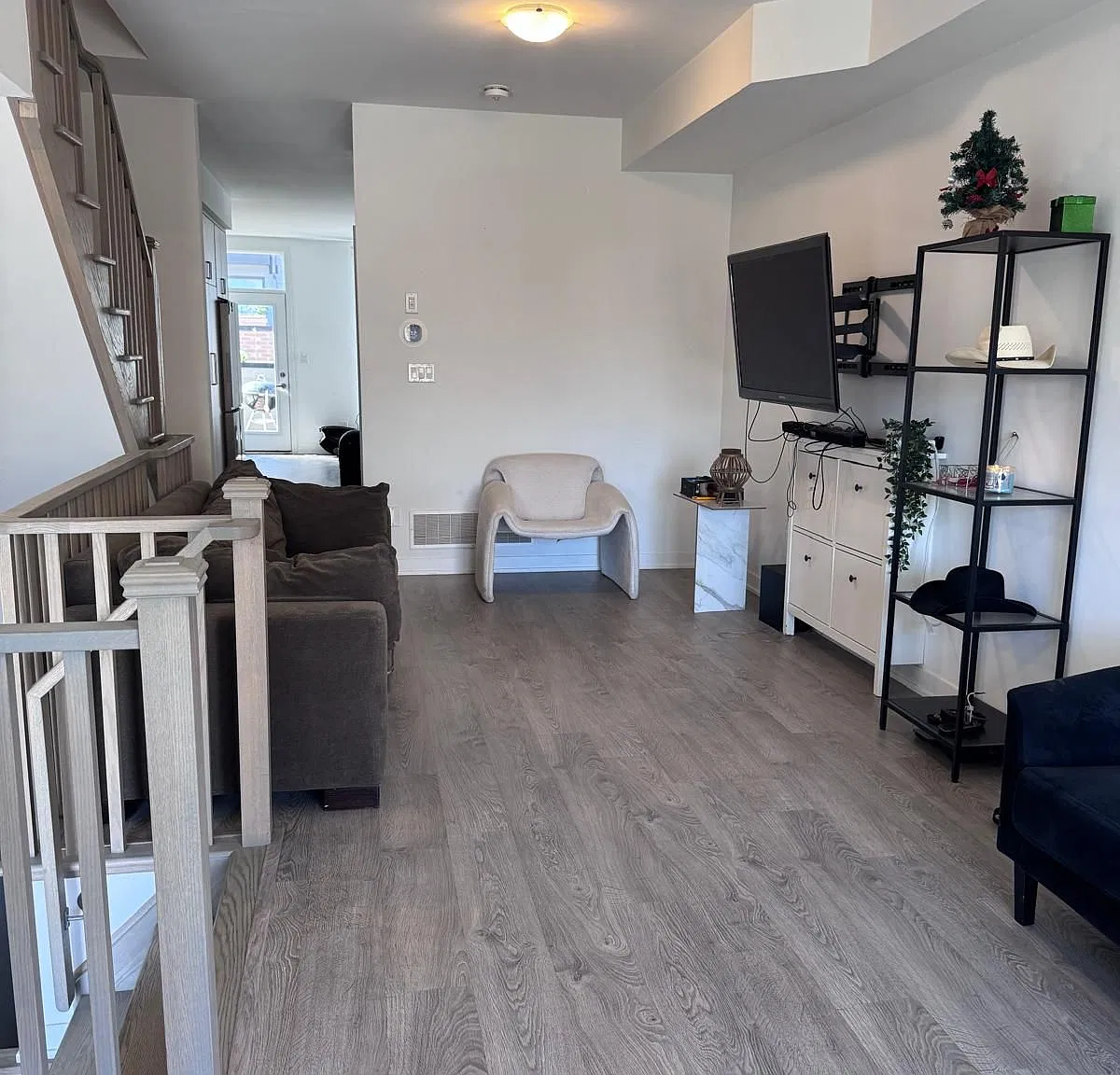 5 bed, $4,500 — Photo 4