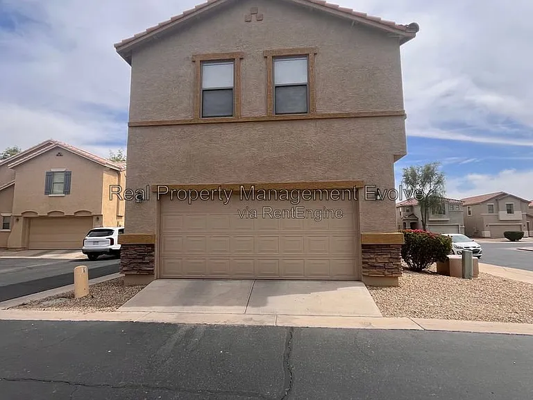 9503 N 82nd Ln — Photo 3