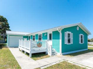 131 Dow Ave, Kure Beach, NC 28449