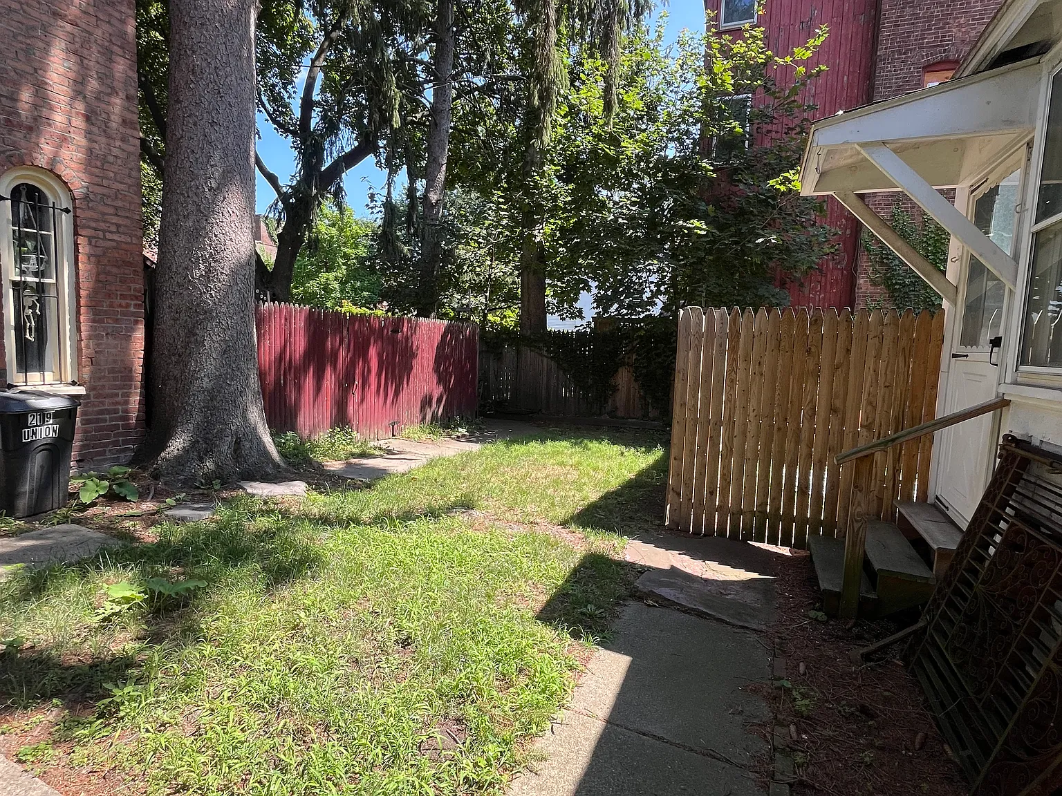 1 bed, 700 sqft, $1,245 — Photo 3