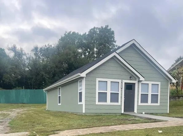 2824 S 17th St, Saint Joseph, MO 64503