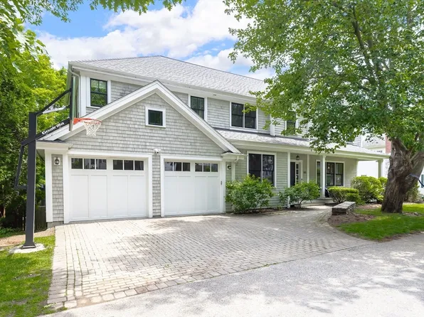 60 Parker Rd, Needham, MA 02494