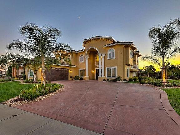 1st image of 8825 Wentworth Way