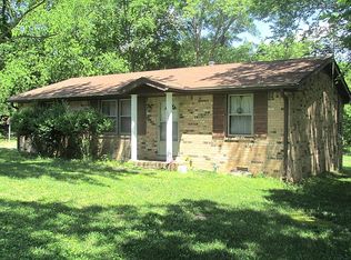 7031 Almaville Rd, Arrington, TN 37014