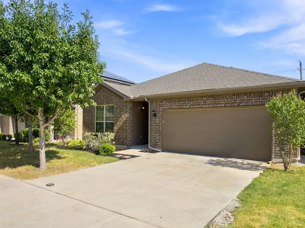 10545 Wild Meadow Way, Fort Worth, TX 76108