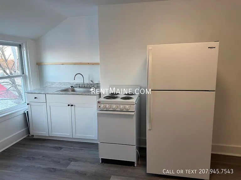 36 3rd St #6 — Photo 1