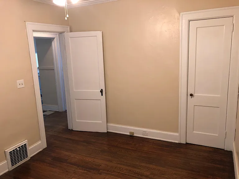 1304 N Morningside Dr NE #1 — Photo 10