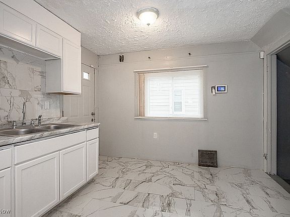 5th image of 3678 E 104th St