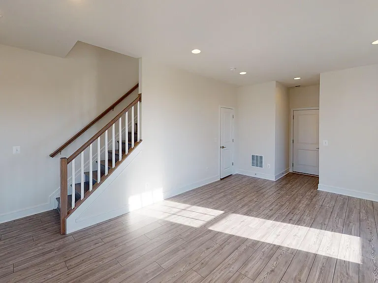 8665 Anderson Ave — Photo 9