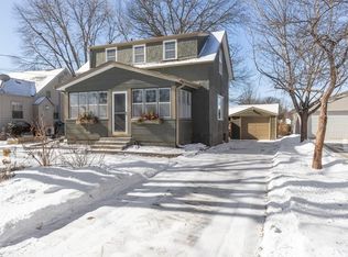 3226 47th St, Des Moines, IA 50310