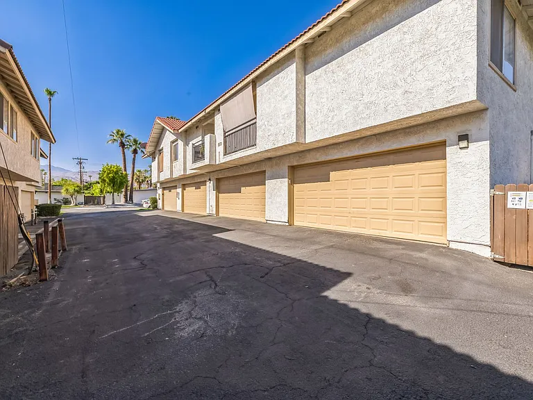 74624 Driftwood Drive — Photo 8