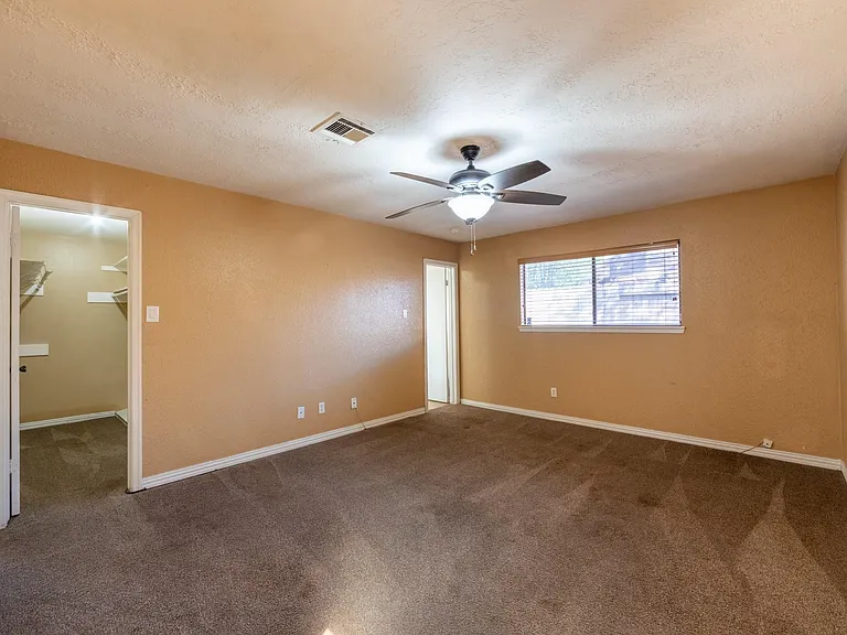 6030 Gallant Forest Dr — Photo 18
