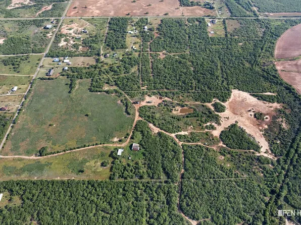 14309 Kamay Rd, Electra, TX 76360