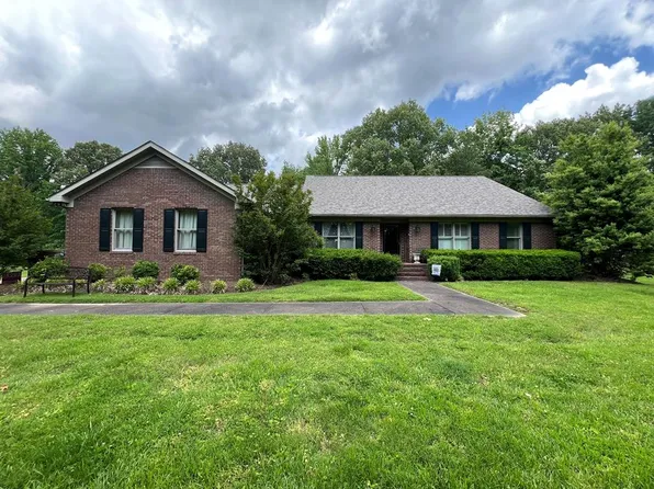 640 Country Club Ln, Madisonville, KY 42431