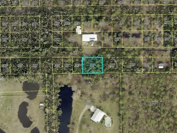 7101 Pomelo Ave, Bokeelia, FL 33922