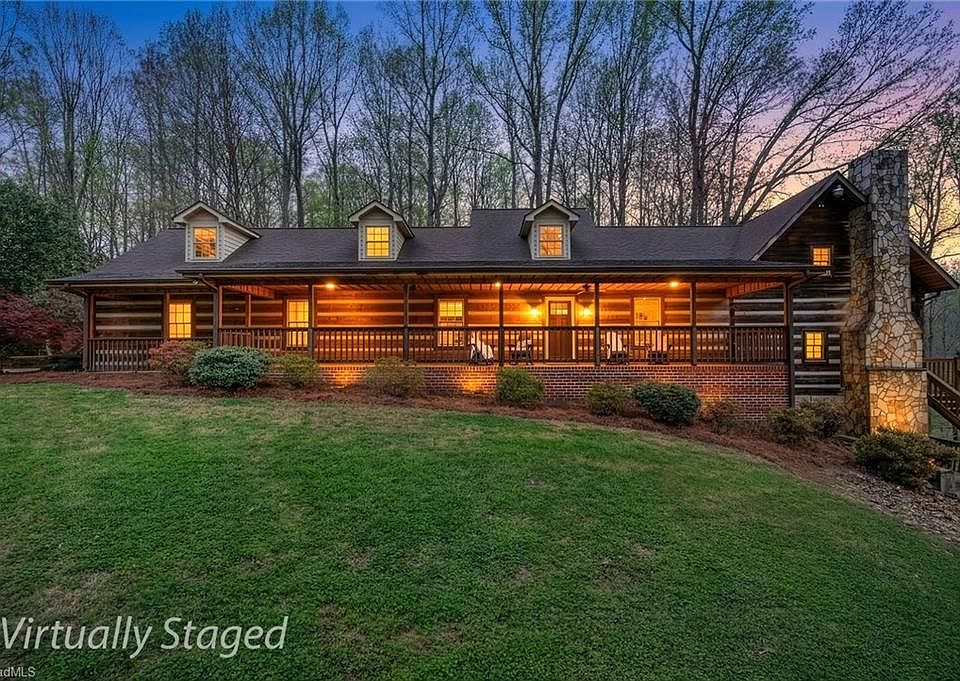 1st image of 243 Terrie Dr