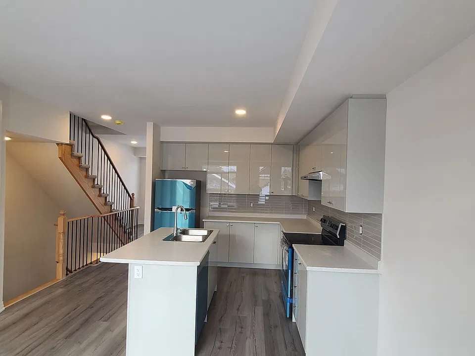 51 Bavin St