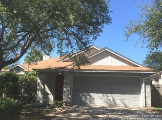 1026 Hedgestone Dr, San Antonio, TX 78258