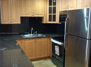 9301 SW 92nd Ave APT A117, Miami, FL 33176