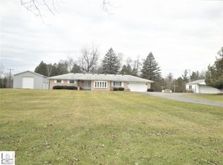 9015 N Washburn Rd, Otisville, MI 48463