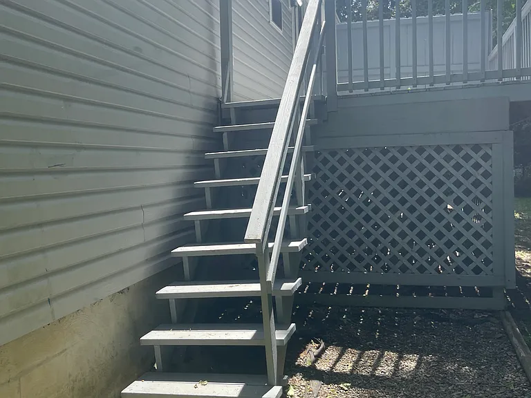 97 Downey Dr — Photo 22