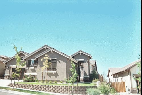 Lots of curb appeal!
