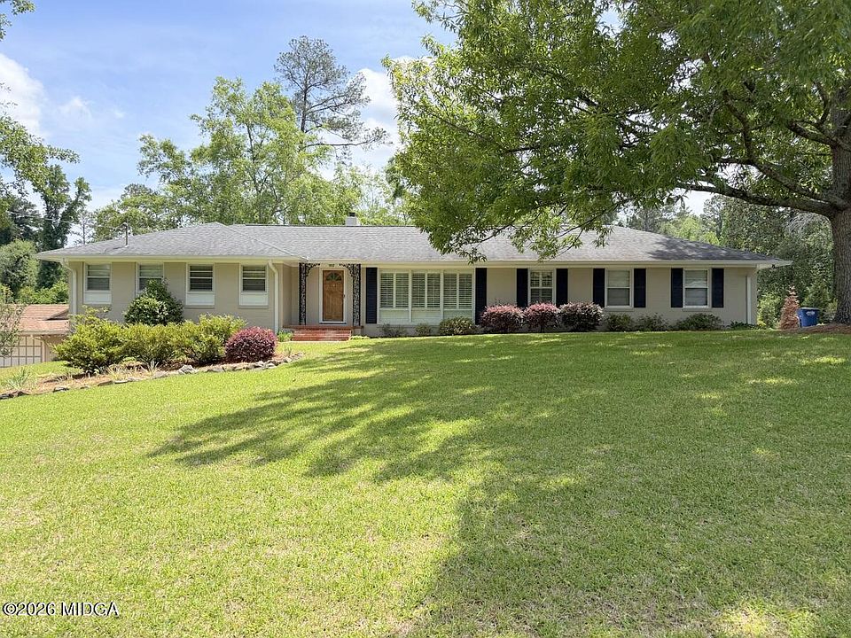 1st image of 2950 Thornwood Dr