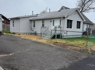 172 Cleveland Ave, Laurence Harbor, NJ 08879