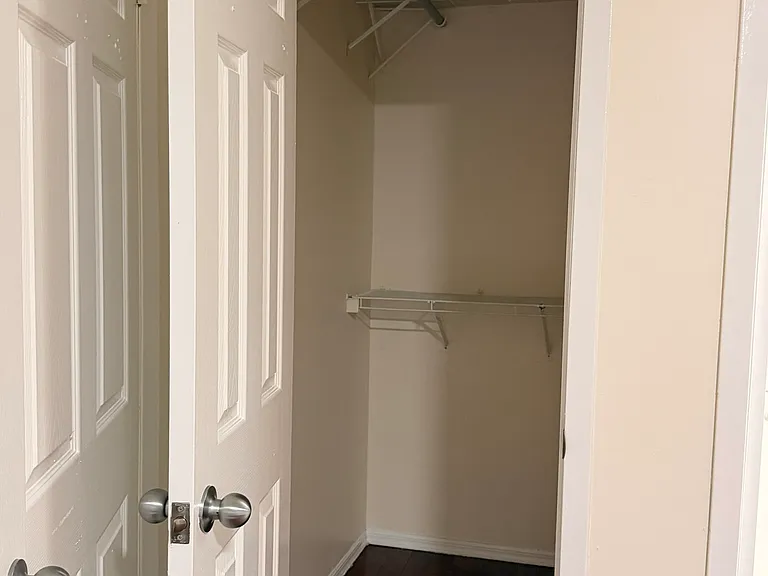 7630 Grand Central Pkwy #2 — Photo 13