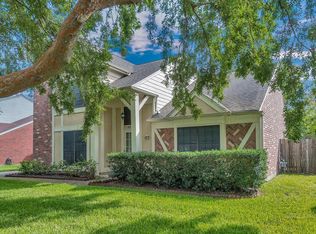 8731 Rocky Valley Dr, Houston, TX 77083