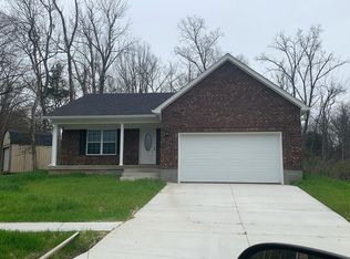 102 Carothers Ct, Bardstown, KY 40004