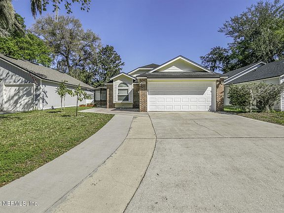 2nd image of 1353 Cove Landing Dr