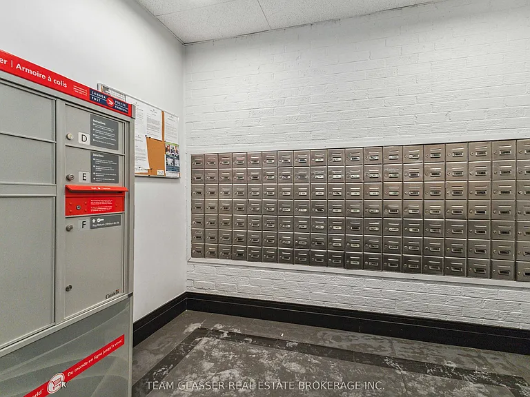 340 Colborne St #1604 — Photo 31