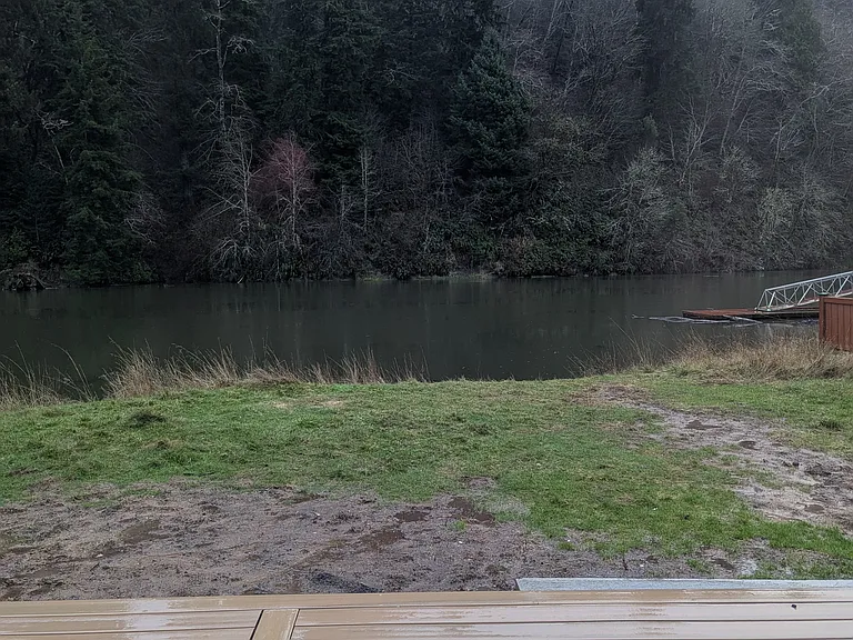 Yes that's how close the river is to your back patio and bedroom door.