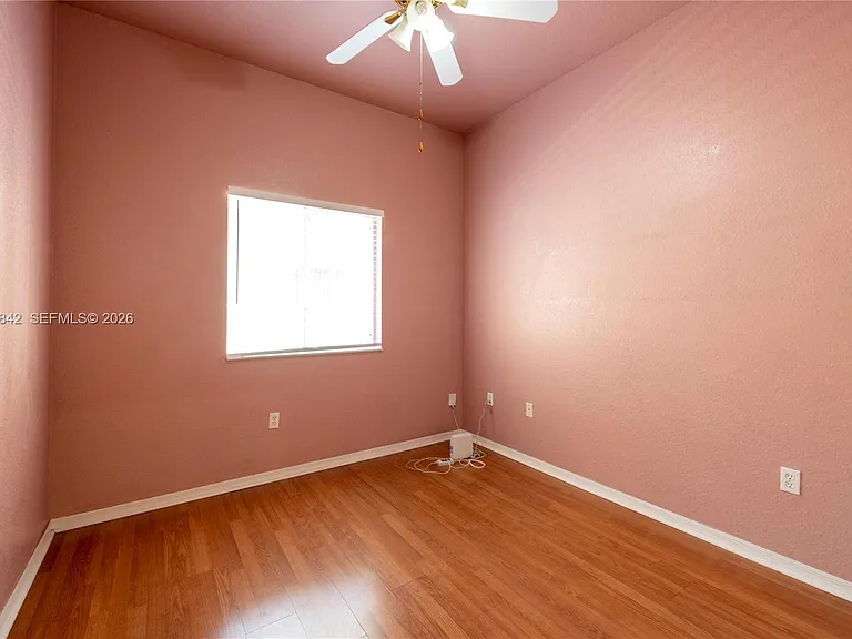 3073 SW 140th Ave — Photo 8